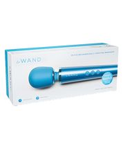 Wand-vibrator-i-LeWandPetiteRechargeableMassager-Box